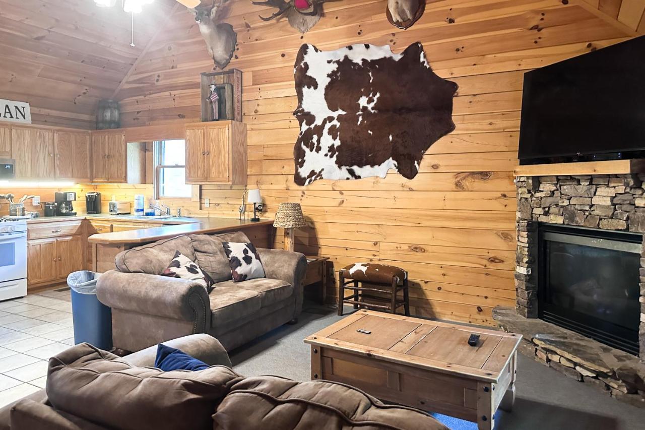 Moose Tracks Lodge ピジョンフォージ エクステリア 写真
